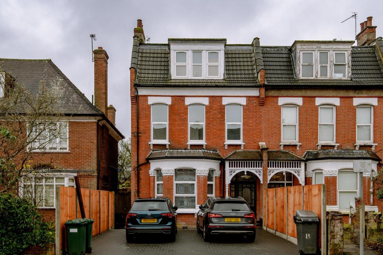 Fantastic New, London Apartment 3 Bed 1 Bath & Parking Whetstone Exteriér fotografie